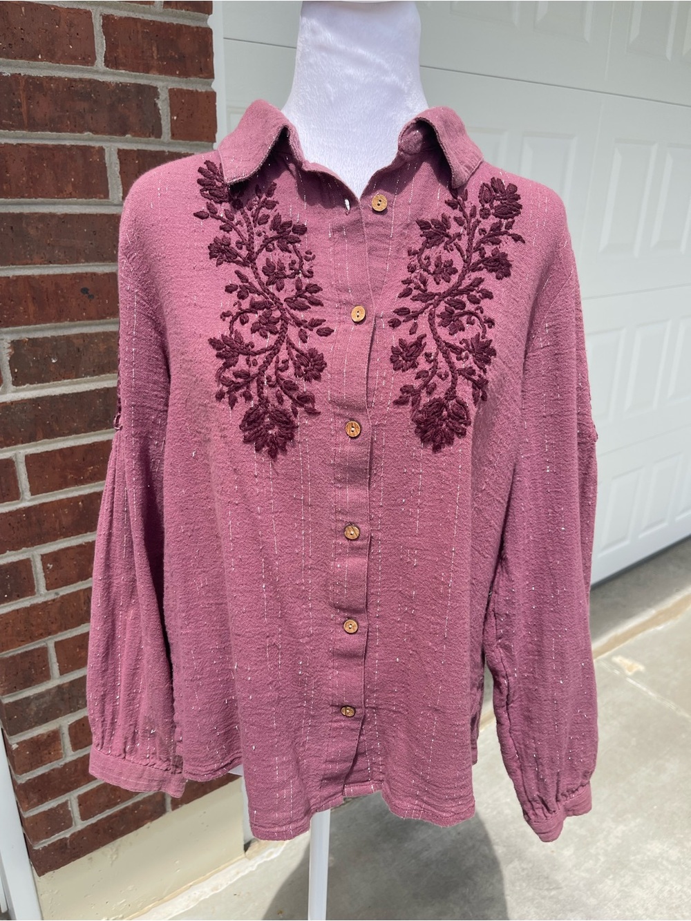 Soft Surroundings Peralta Floral Embroidered Silver tinsel thread blouse XL